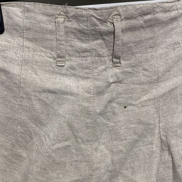 Rev-Up Women's Cream Pleated Cuffed Hem Linen Blend A-Line Shorts Size 9/10 - Picture 7 of 9